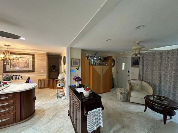 20 Wedgewood Rd, Worcester MA 01603