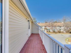 425 Main St 11B, Hudson MA 01749