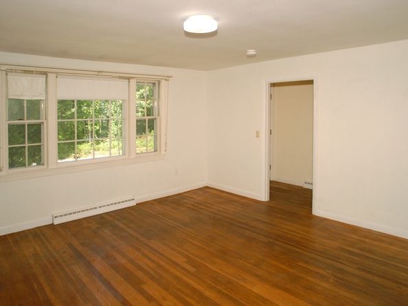 7 Howard St, Milford MA 01757