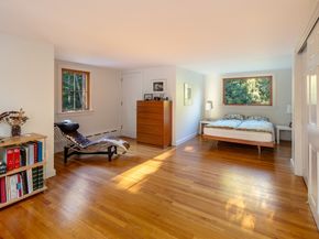 16 Vine St, Marion MA 02738