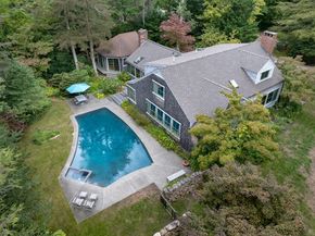 16 Vine St, Marion MA 02738