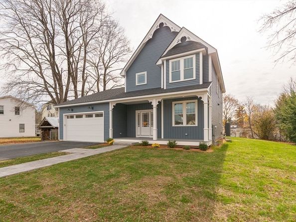 10 Pleasant St, Templeton MA 01468