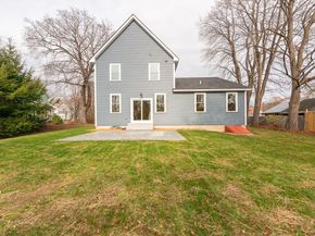 10 Pleasant St, Templeton MA 01468