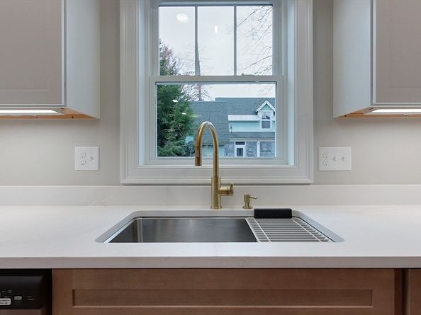 10 Pleasant St, Templeton MA 01468