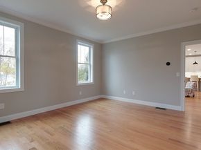 10 Pleasant St, Templeton MA 01468