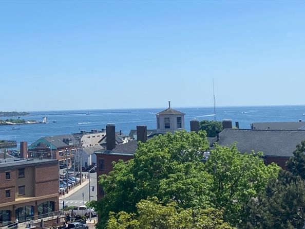 35 Middle St 4, Gloucester MA 01930