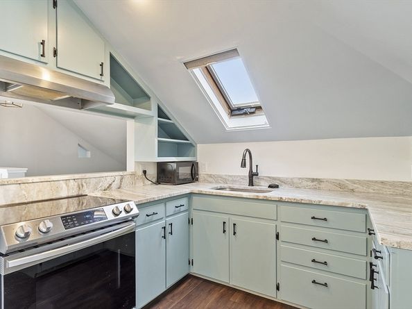 35 Middle St 4, Gloucester MA 01930