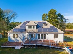 7 Cranberry Ln, Wareham MA 02538