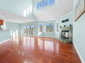 7 Cranberry Ln, Wareham MA 02538