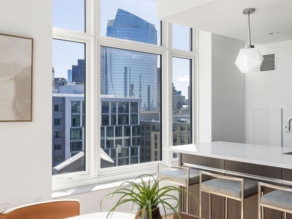100 Lovejoy Wharf 11A, Boston MA 02114