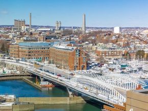 100 Lovejoy Wharf 11A, Boston MA 02114