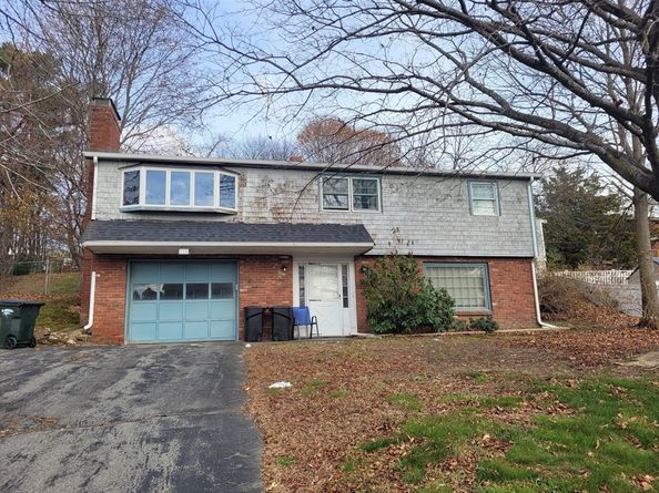 110 Low St, Newburyport MA 01950