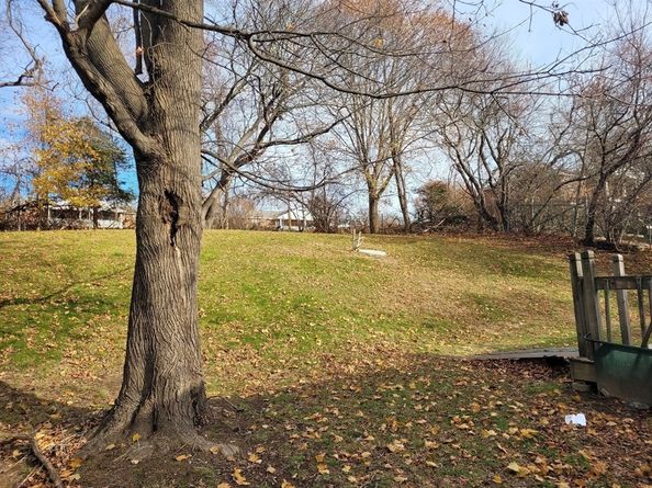 110 Low St, Newburyport MA 01950