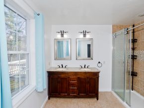 44 Connolly Rd, Billerica MA 01821