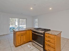 44 Connolly Rd, Billerica MA 01821