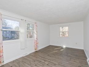 44 Connolly Rd, Billerica MA 01821