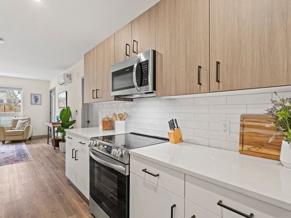 203 Lowell Street 103, Wilmington MA 01887