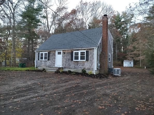 118 Plain St, Pembroke MA 02359