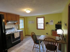 18 Wampatuck St, Pembroke MA 02359