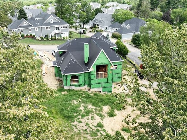 30 Buttonwood Lane, Ipswich MA 01938