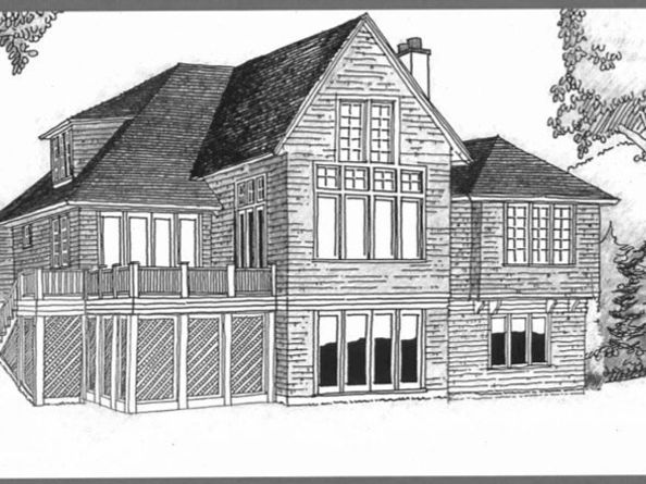 30 Buttonwood Lane, Ipswich MA 01938