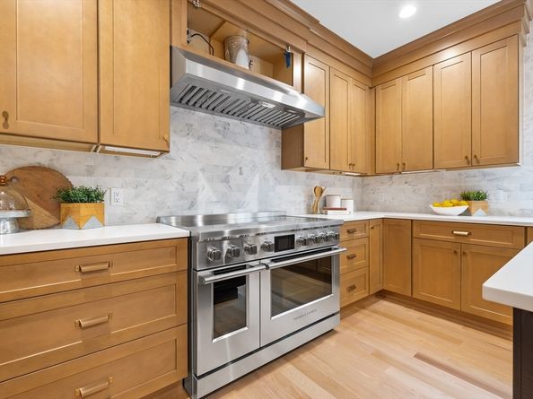47 Emerson Road, Needham MA 02492
