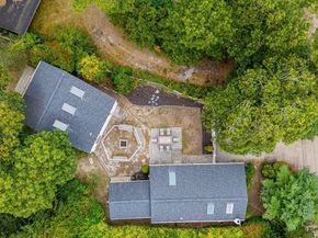 6 Agawam Dr, Wareham MA 02538
