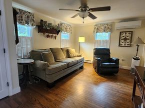 3 Birch Cir, Hopedale MA 01747