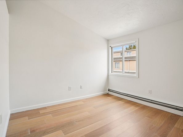 93 Spring St 29, Watertown MA 02472
