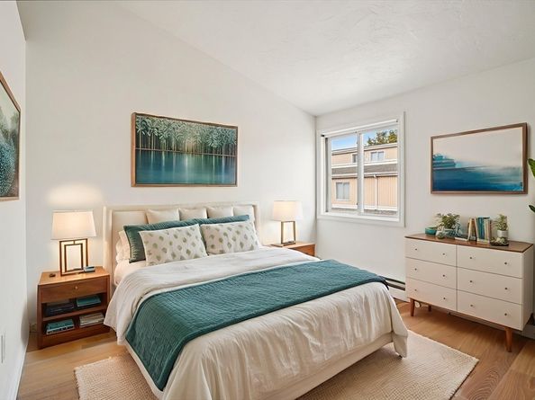 93 Spring St 29, Watertown MA 02472
