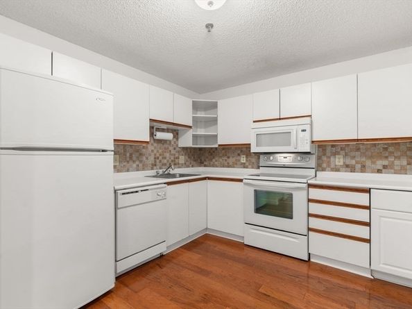 3920 Mystic Valley Parkway 217, Medford MA 02155