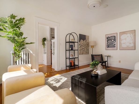 1699 Cambridge St 50, Cambridge MA 02138