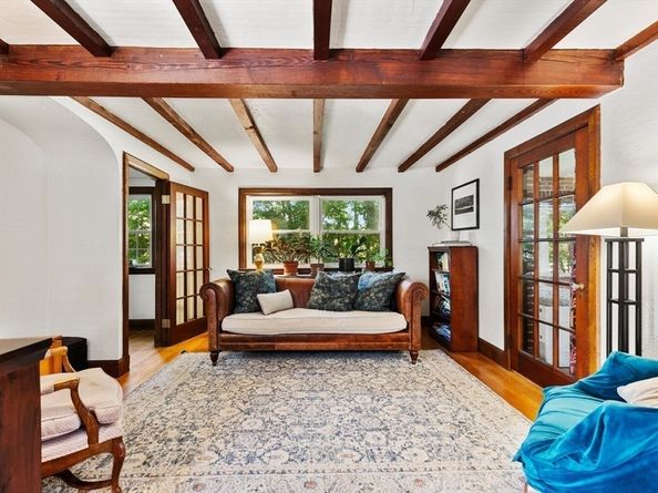 335 Lake Street, Arlington MA 02474