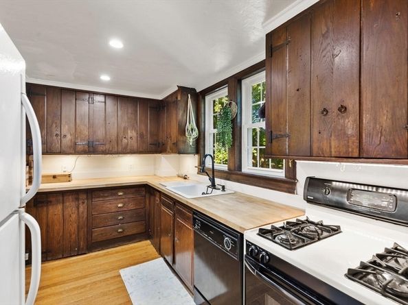 335 Lake Street, Arlington MA 02474