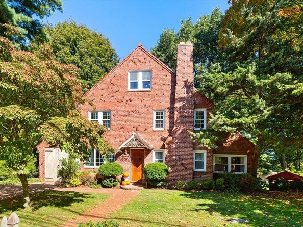 335 Lake Street, Arlington MA 02474