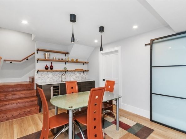 300 Elliot 2, Newton MA 02464