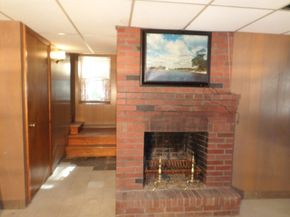 9 Douglas Rd, Saugus MA 01906