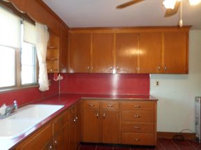 9 Douglas Rd, Saugus MA 01906