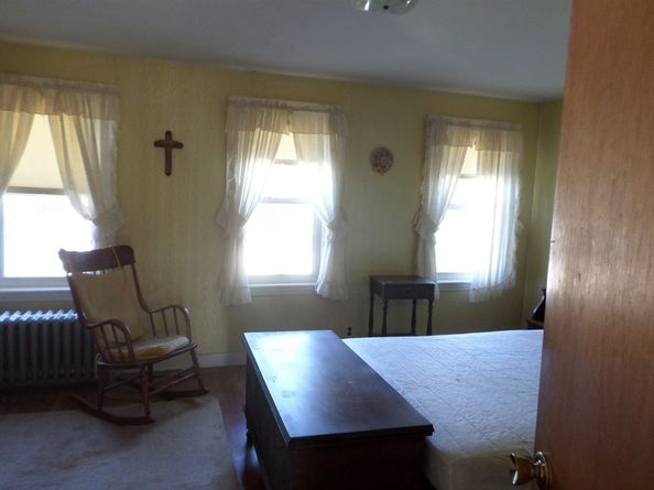 9 Douglas Rd, Saugus MA 01906