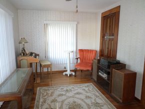 9 Douglas Rd, Saugus MA 01906