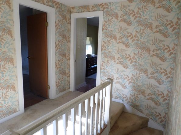 9 Douglas Rd, Saugus MA 01906