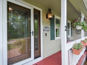 2 Crestview Dr, Mendon MA 01756