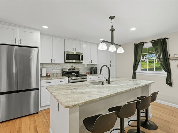 177 Boyce St, Auburn MA 01501