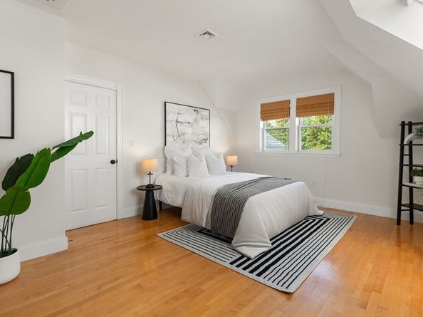 169 Walnut St 2, Boston MA 02122