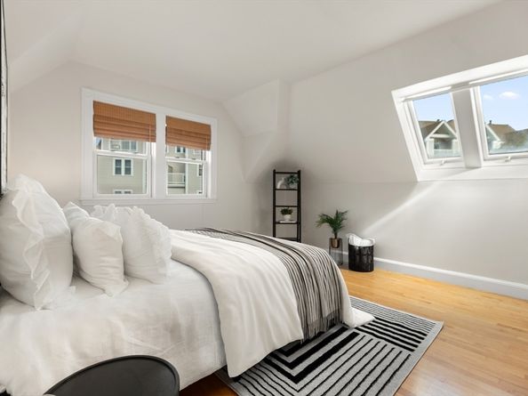 169 Walnut St 2, Boston MA 02122