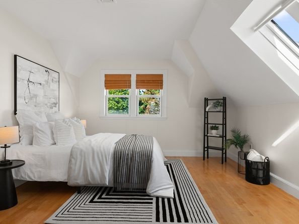 169 Walnut St 2, Boston MA 02122
