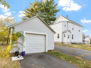 133 Harvard Avenue, Athol MA 01331