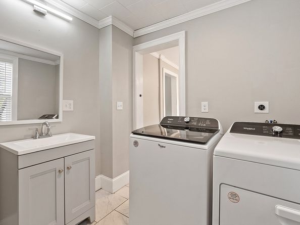 133 Harvard Avenue, Athol MA 01331