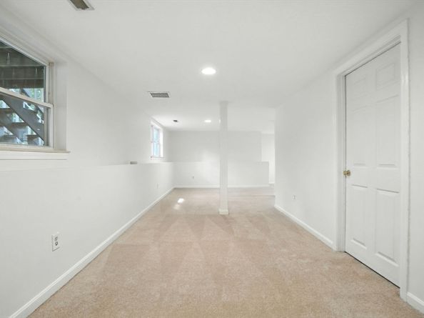 46 John Drive 46, Grafton MA 01536