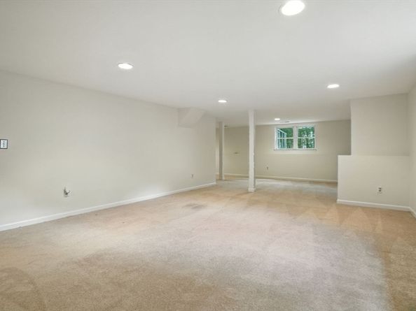 46 John Drive 46, Grafton MA 01536